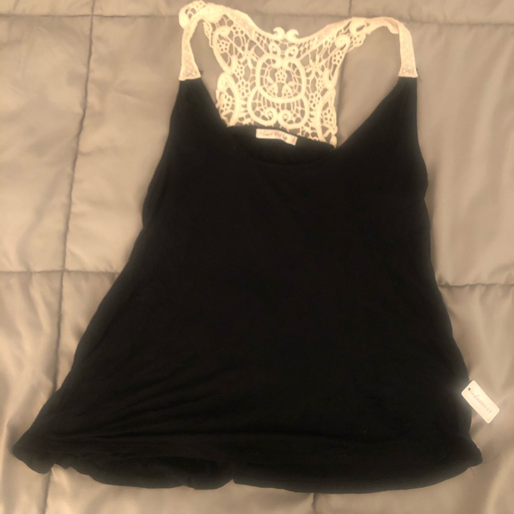 Lack Back Tank Top
